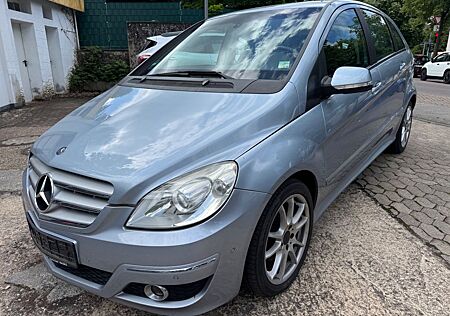 Mercedes-Benz B 180 B -Klasse Klimaanlage Sitzheizung PDC