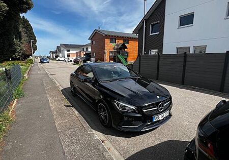 Mercedes-Benz CLA 180 AMG Line AMG Line