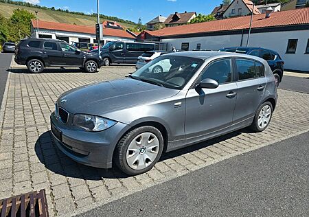 BMW 116d Tüv2027 Klima Voll Scheckheft gepflegt