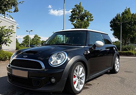 Mini Cooper S TÜV / Bremsen Neu