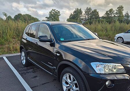 BMW X3 xDrive 20d AHK
