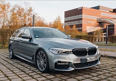 BMW 530 d xDrive Touring M-Paket-Garantie