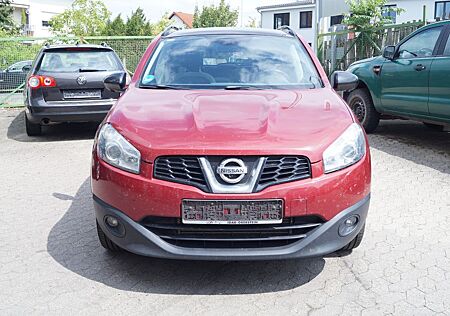 Nissan Qashqai 360° k Navi Klimaauto Pano Tempomat AHK