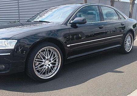 Audi A8 4.2 TDI tiptronic quattro -