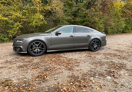 Audi A7 3.0 TFSI quattro S Line über 9000 Euro neu