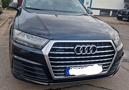 Audi Q7 3.0 TDI quattro tiptronic -