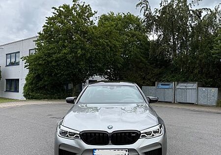 BMW M5 Competition xDrive M5 Competition Carbon Da*
