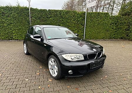 BMW 116i 1 Lim. Sport Leder Navi PDC Sitzheizung