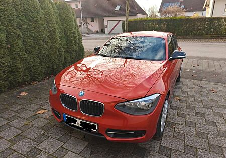 BMW 116i Sport Line Sport Line