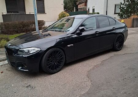 BMW 535i xDrive A - mit M Performance