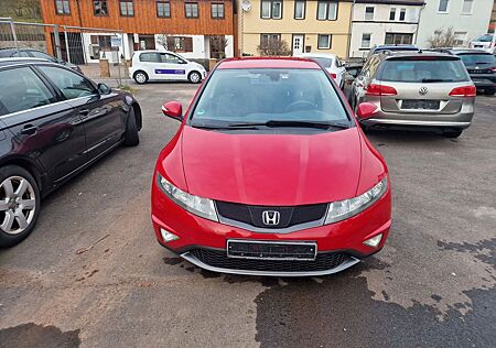 Honda Civic Lim. 5-trg. 1.8 Sport