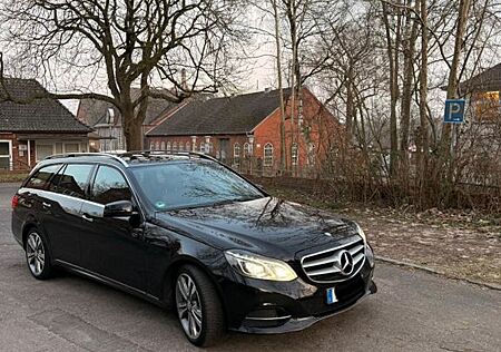 Mercedes-Benz E 350 BlueTEC 4MATIC T -