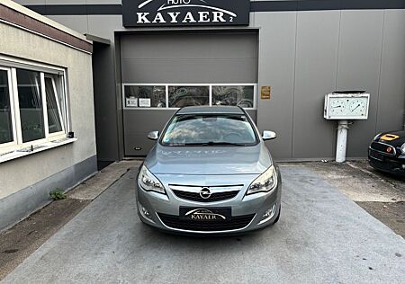 Opel Astra J Lim. 5-trg. Automatik