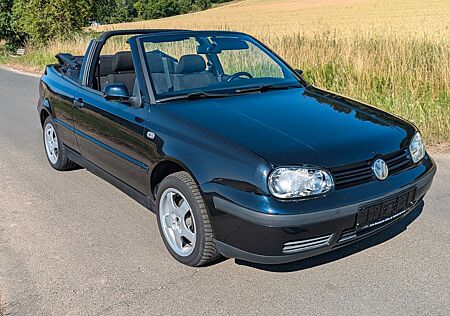 VW Golf Volkswagen Carbiolet