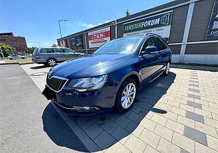 Skoda Superb 2.0 TDI Exclusive Combi Exclusive