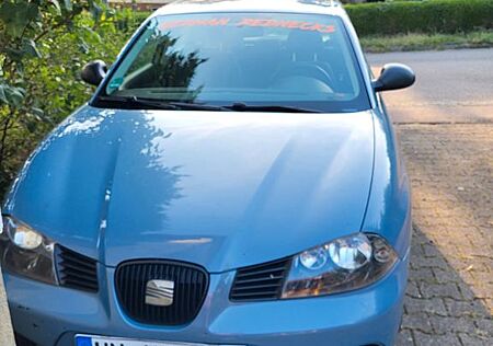 Seat Ibiza 1.4 16V 63kW Reference Reference