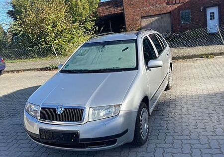 Skoda Fabia 1.4 16V Classic Combi Classic TÜV Neu