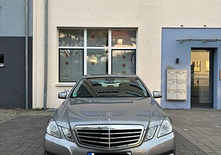 Mercedes-Benz E 200 BlueEFFICIENCY AVANTGARDE AVANTGARDE