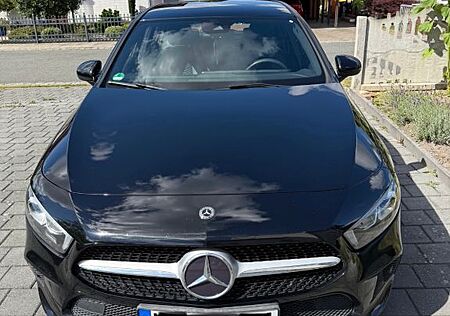 Mercedes-Benz A 200 d DCT -