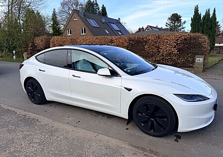 Tesla Model 3 HIGHLAND | RWD Standard LFP | Premium