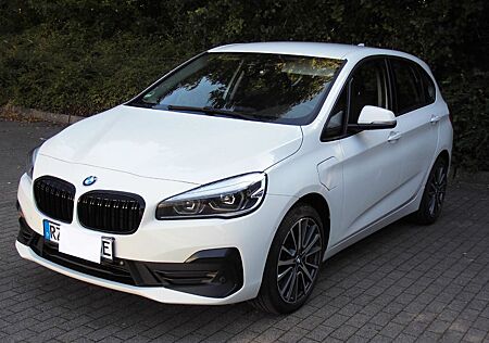 BMW 2er 225 Active Tourer 225xe iPerformance Steptro...
