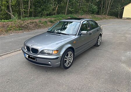 BMW 318i
