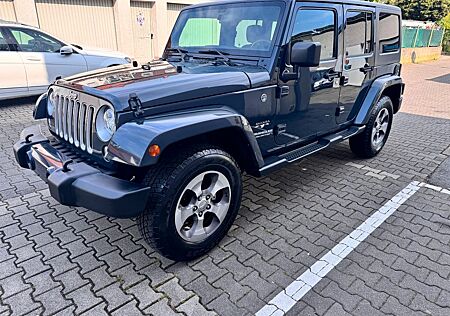 Jeep Wrangler Unlimited Sahara 4x4 Klima-Navi-Ahk