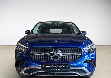 Mercedes-Benz GLA 200 Progressive AUT Kam. KlimaA LED LM PDC