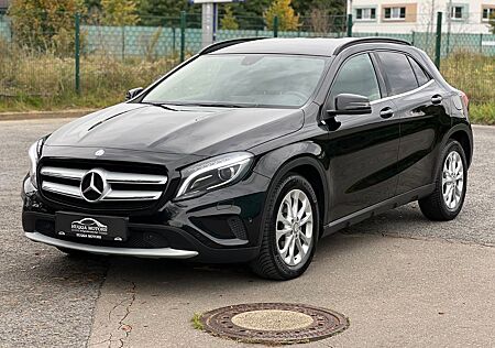 Mercedes-Benz GLA 220 CDI d 4Matic/Leder/Navi/Xenon/S.Heft