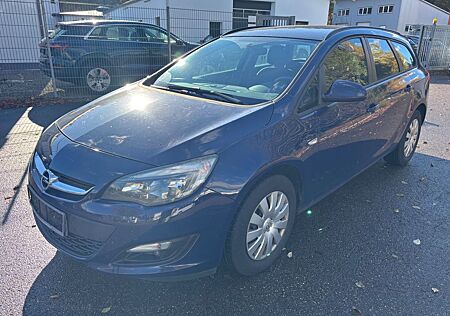 Opel Astra J Sports Tourer Selection