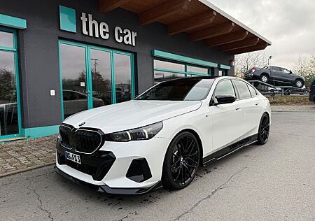 BMW 520 d M SPORT PRO M-Optik/360°/DAB/H&K