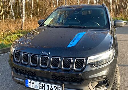 Jeep Compass Vollausstattung 4Xe PlugHybrid Trailhawk