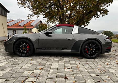 Porsche 992 Targa 4S Targa, Approved, 1.Hand