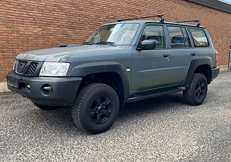 Nissan Patrol 3.0 dCI XE+ 4x4 Klima*StdHzg*Nür67.500Km!
