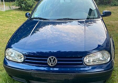 VW Golf Volkswagen 1.4 Basis