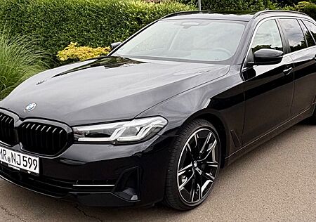 BMW 530d xDrive Touring / Garantie