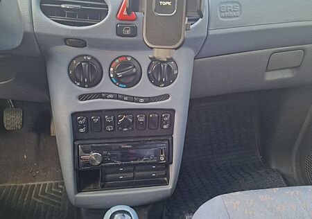 Mercedes-Benz A 190 AVANTGARDE Avantgarde