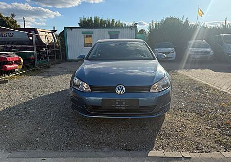 VW Golf Volkswagen VII Lim. Trendline BMT