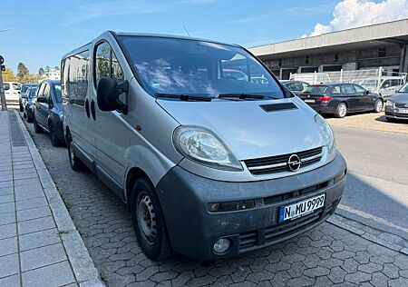 Opel Vivaro Kombi L1H1 2,7t