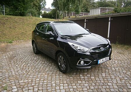 Hyundai ix35 1.6, 136 PS, wenige km, TÜV neu, Scheckheft