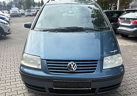 VW Sharan Volkswagen 2.0 Family Service Gepflegt*AHK*Tempomat*