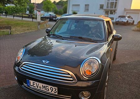 Mini ONE 1.4L KLIMA NEU|BREMSE NEU|SERVICE NEU|