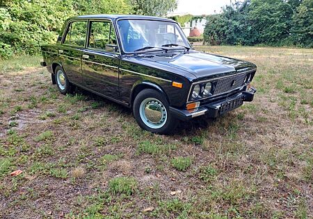 Lada 2106 mit H-Zulassung und frischem TÜV