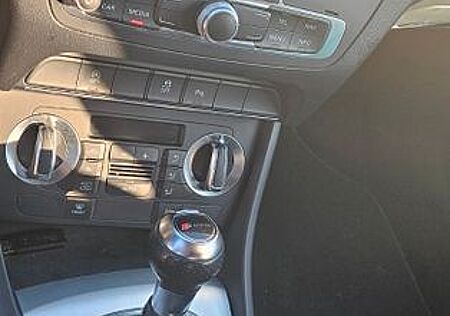 Audi Q3 2.0 TDI 130kW S tronic quattro -Automatik