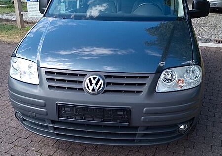 VW Caddy Volkswagen Life,7Sitzer,AHK,1Hand,8fach Bereift,Klima