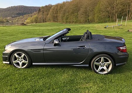 Mercedes-Benz SLK 250 d AMG Line- Autom. Neuwertig-Saisonfahrz