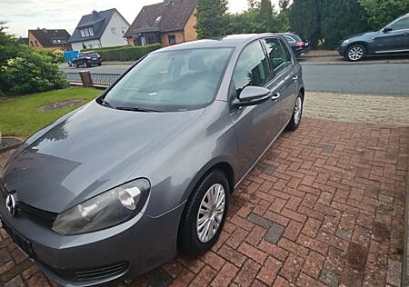VW Golf Volkswagen 1.2 TSI 63 kW Comfortline Comfortline