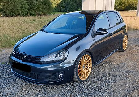 VW Golf Volkswagen 2.0 TSI GTI DSG