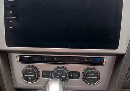 VW Passat Variant Volkswagen 2.0 TDI SCR DSG Comfortline V...