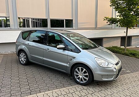 Ford S-Max 2,0 TDCi Trend *7-SITZER*2xPDC*El.-Sitze*